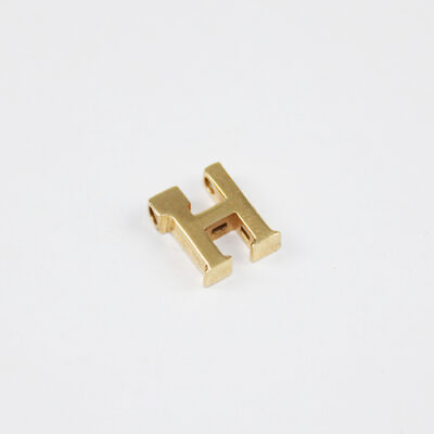 آویز حروف H